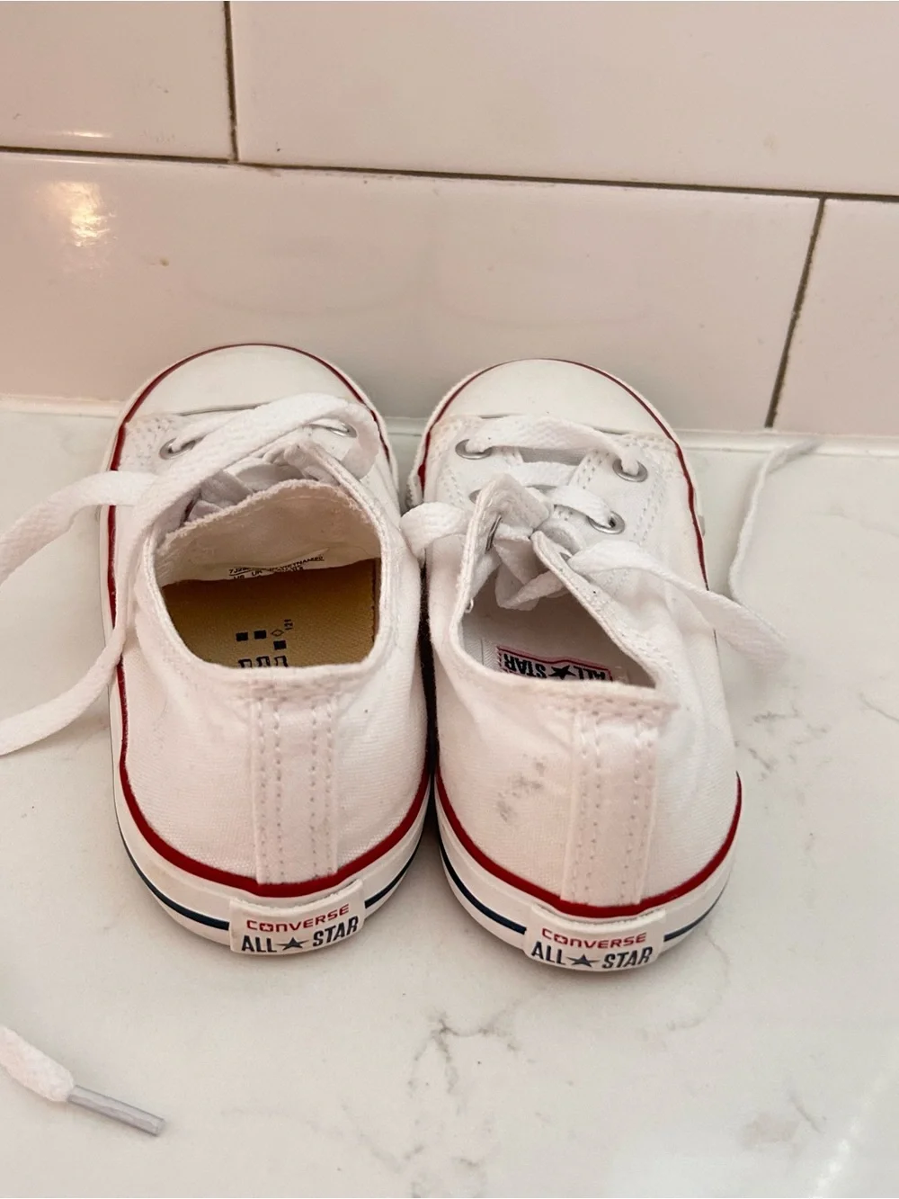 Converse Kids White Canvas Low Top Sneakers size 10